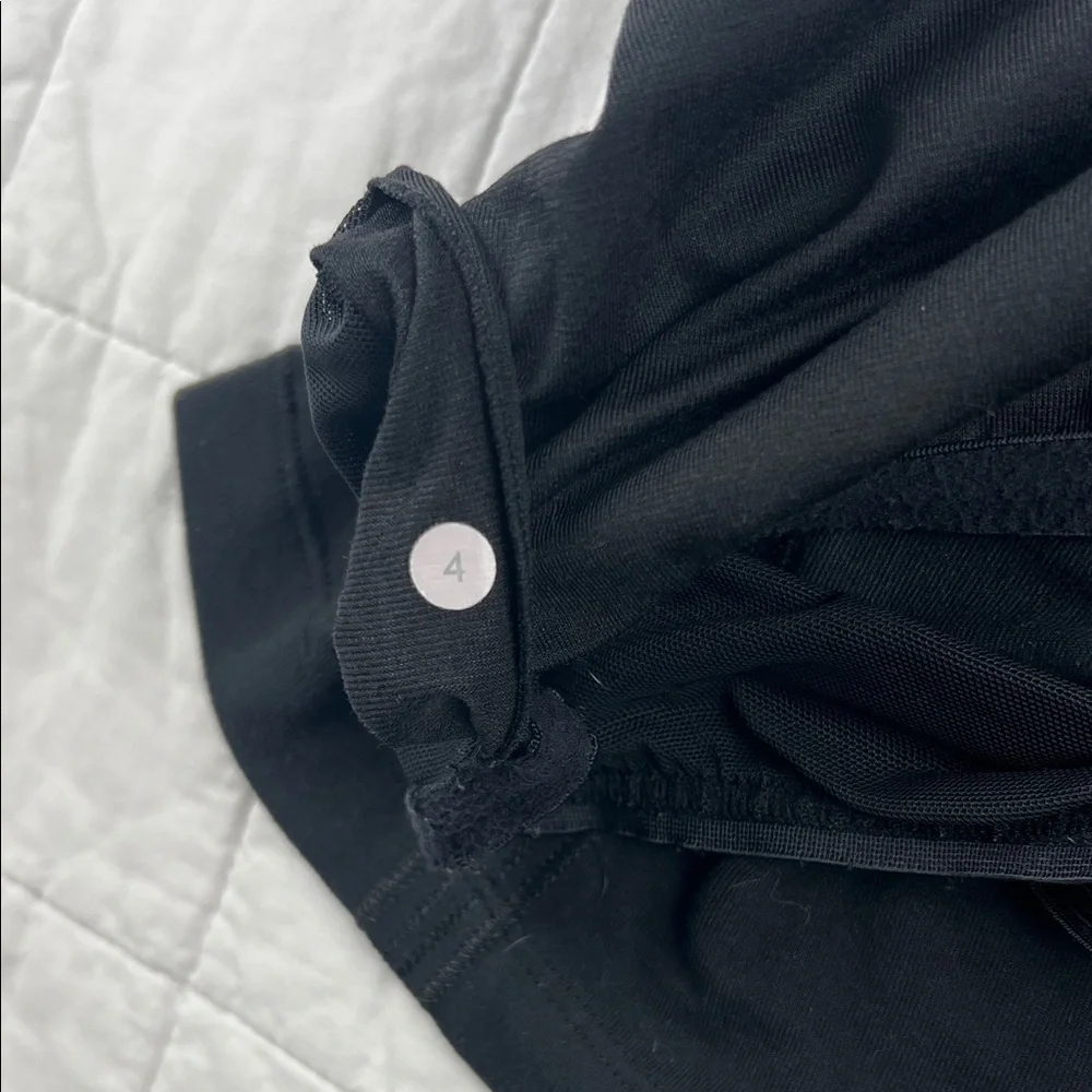 Lululemon Athletica Centered pose tank top in black sz 4‎